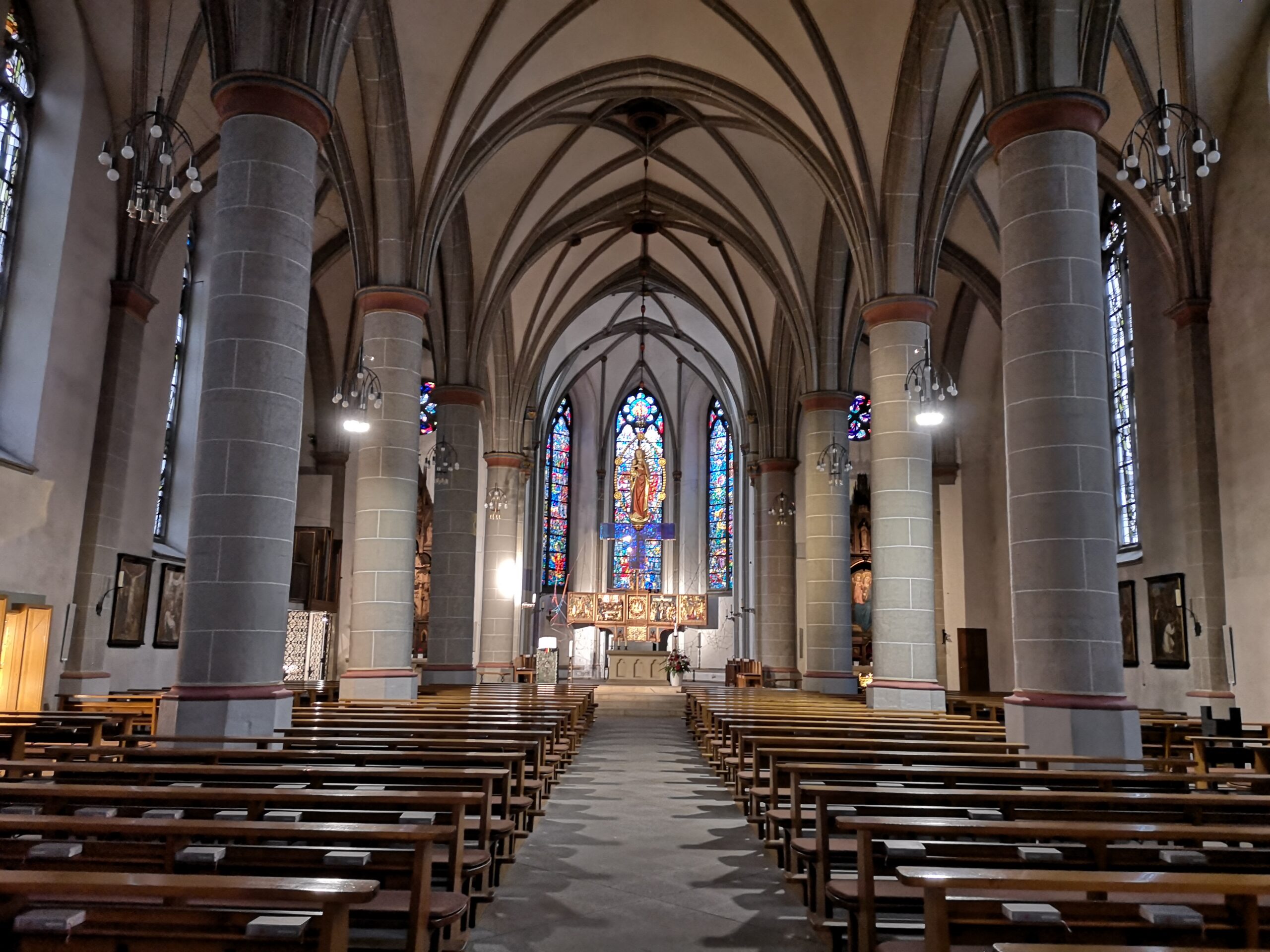 Innenansicht der Propsteikirche