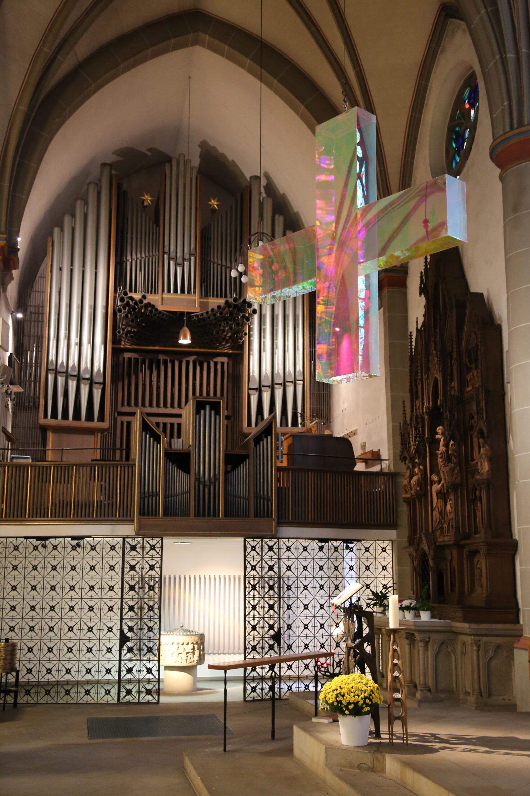 Breil-Orgel und Lichtkreuz, Propsteikirche St. Peter und Paul Bochum